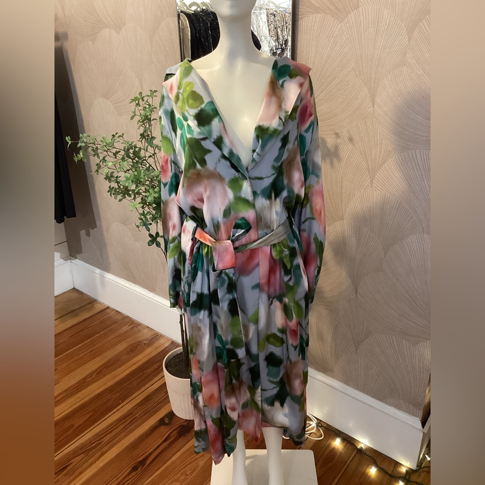 Dixie Silk Floral Robe